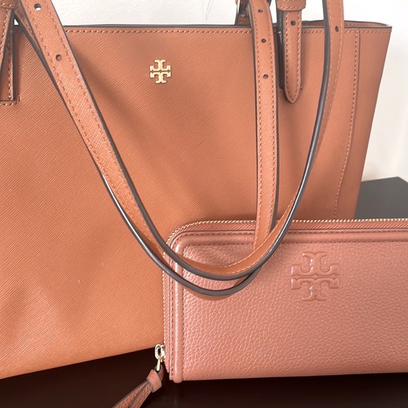Tory Burch bag with wallet - Picture 4 of 16